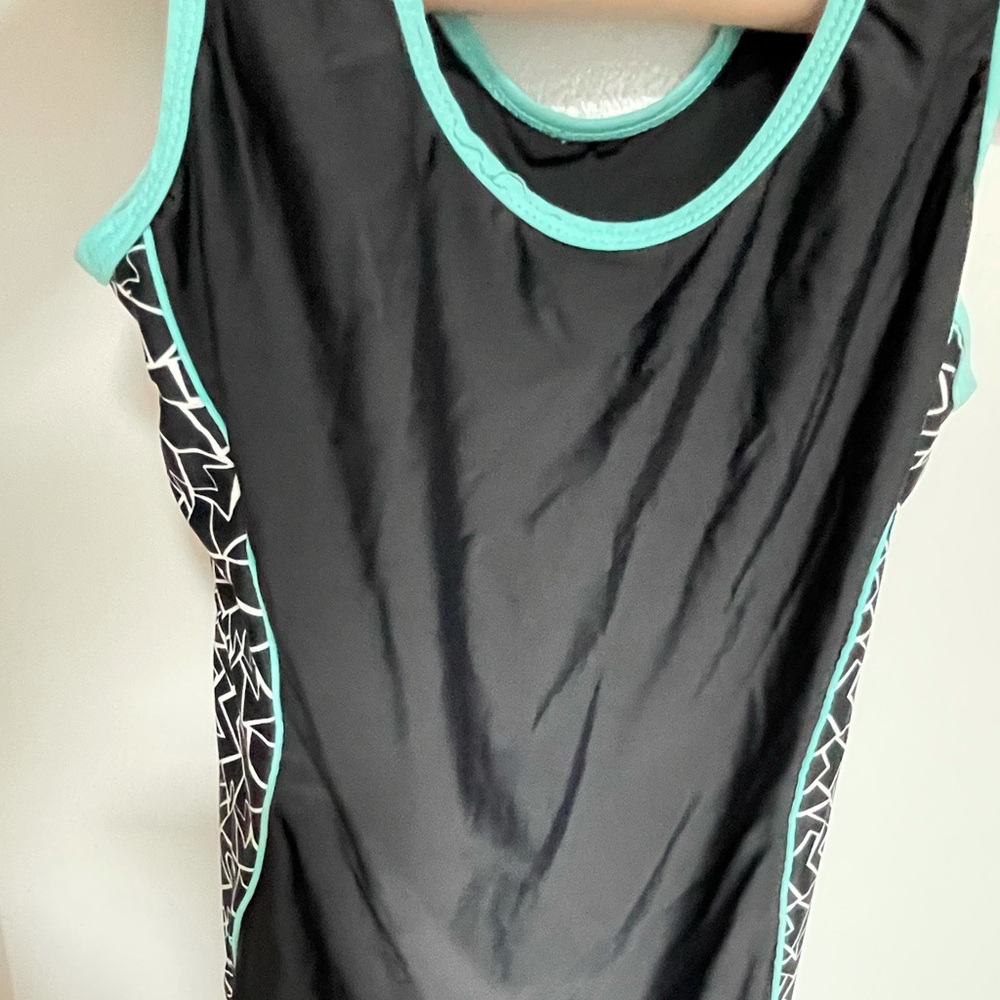 Gymnastics leotard